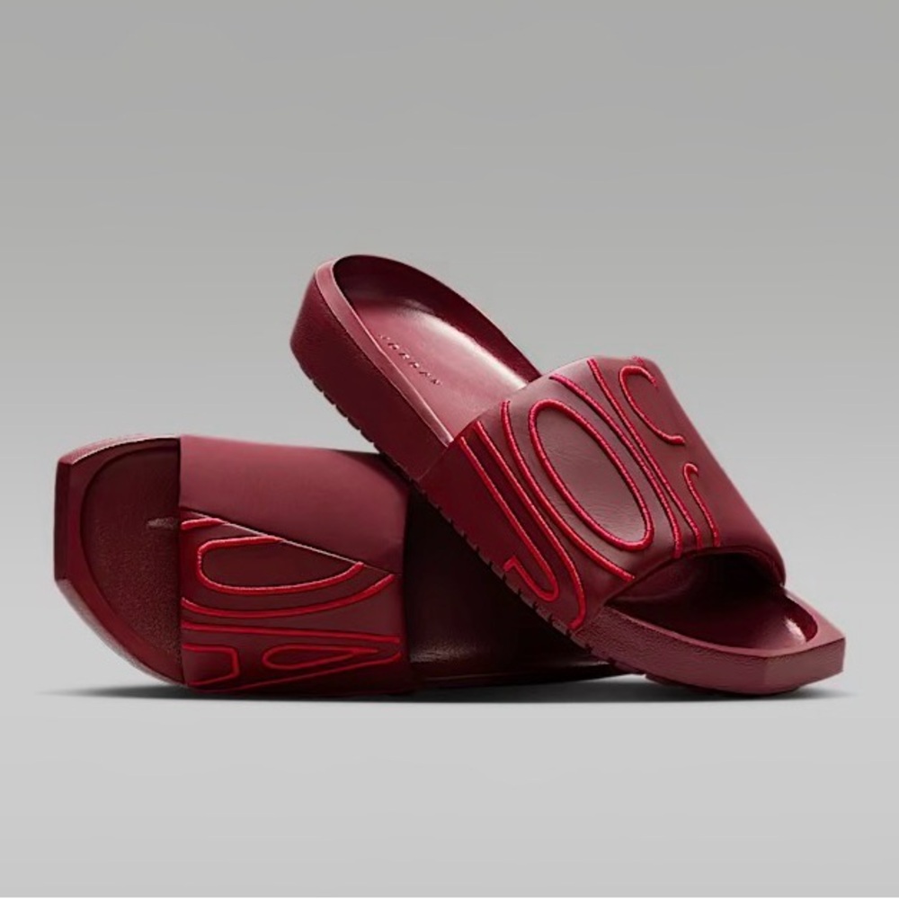 JORDAN NOLA SLIDES NWOB